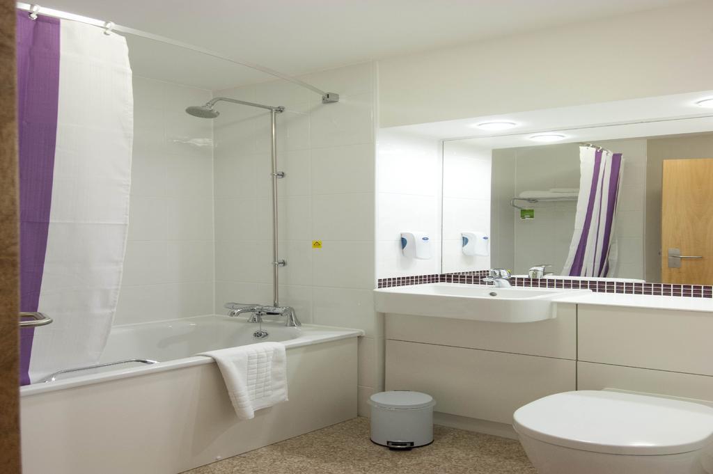 Premier Inn Birmingham City Centre - New Street Chambre photo