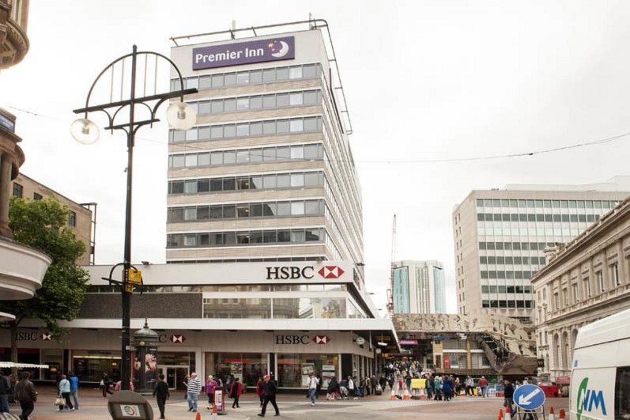 Premier Inn Birmingham City Centre - New Street Extérieur photo